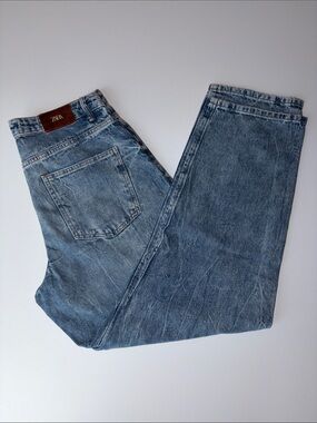 Zara Women’s Size 6 Blue Jeans